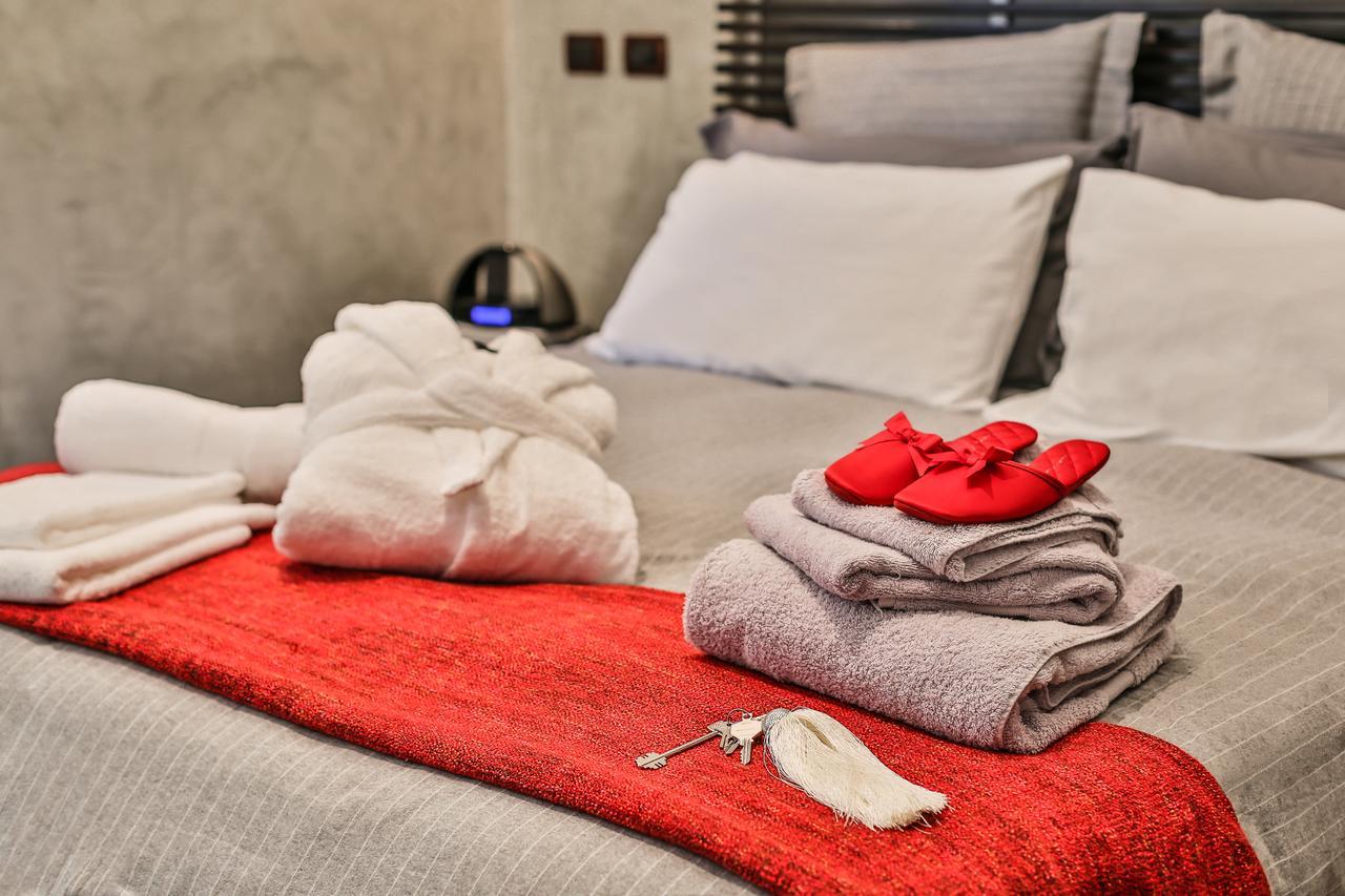 San Babila Suite Милано Екстериор снимка
