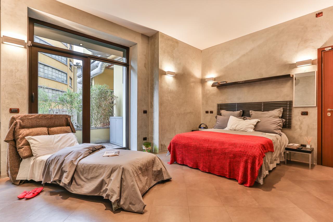 San Babila Suite Милано Екстериор снимка